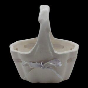 Vintage Lefton White Porcelain Basket Lavender Looped Ribbon 1984 Trinket Holder